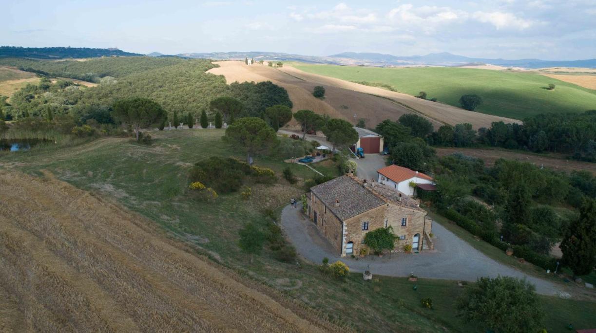 Agriturismo Poderino San Quirico dʼOrcia Exteriör bild